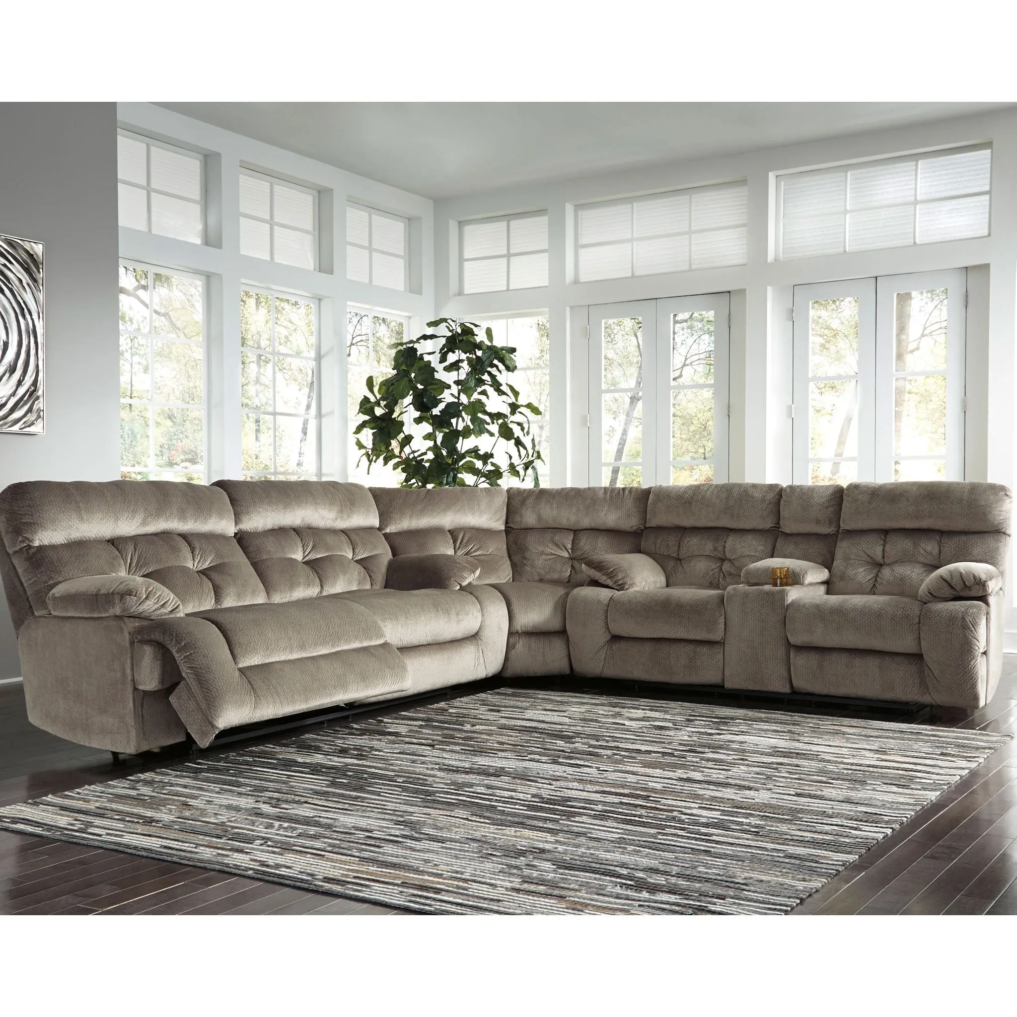 Brassville- EXCLUSIVE 3 Piece Reclining Sectional