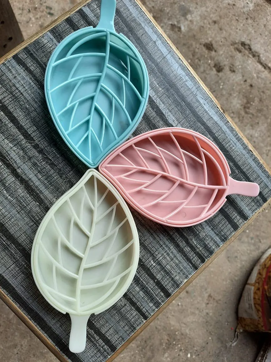 iSTAR Plastic 3Pcs Beautiful Leaf Shape Double Layer Soap Dish Case Holder Bathroom Accessories (Soap Dish - Set of 3) (Pink, Blue, Green)