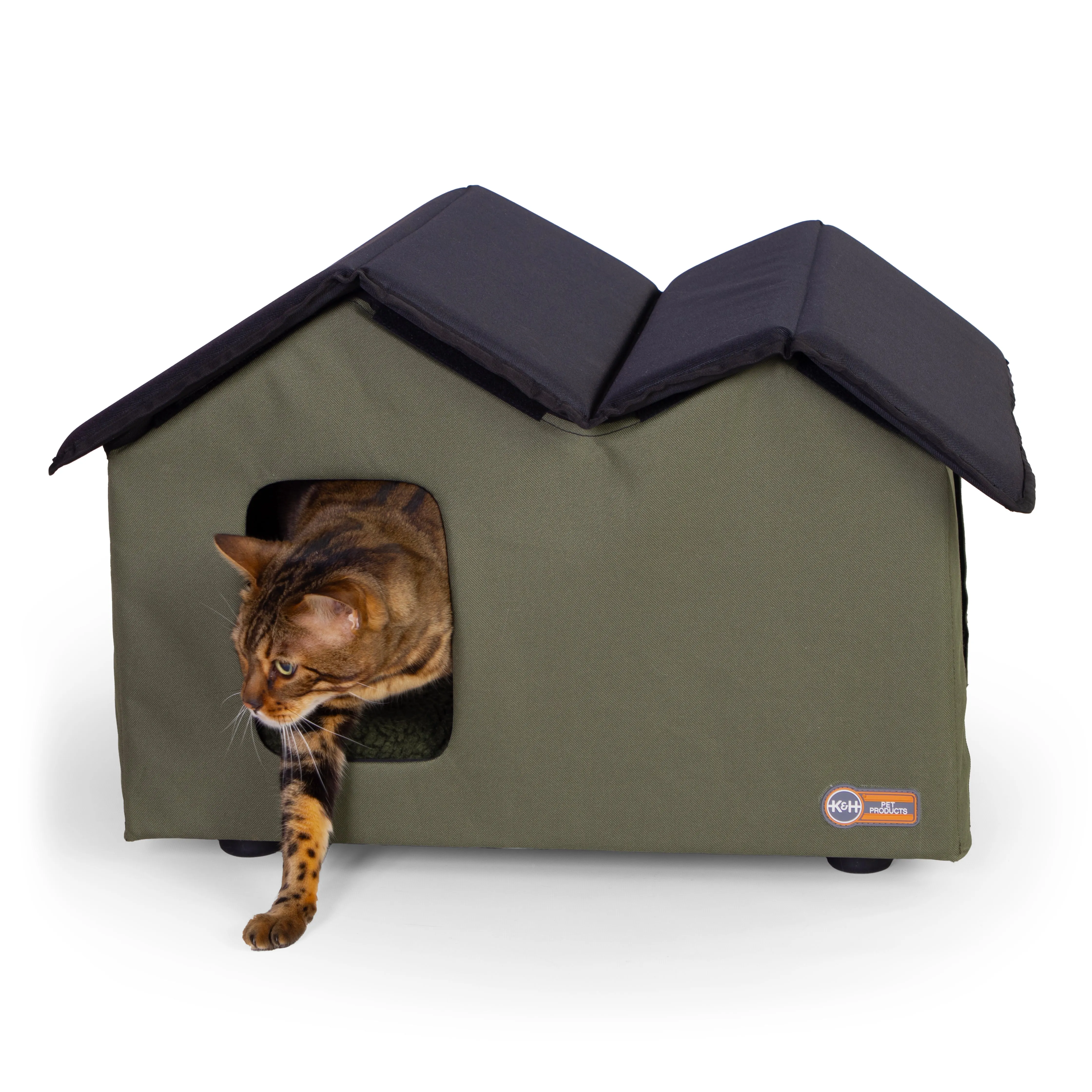 K&H Elevated Outdoor Kitty House Extra-Wide (Heated or Unheated)