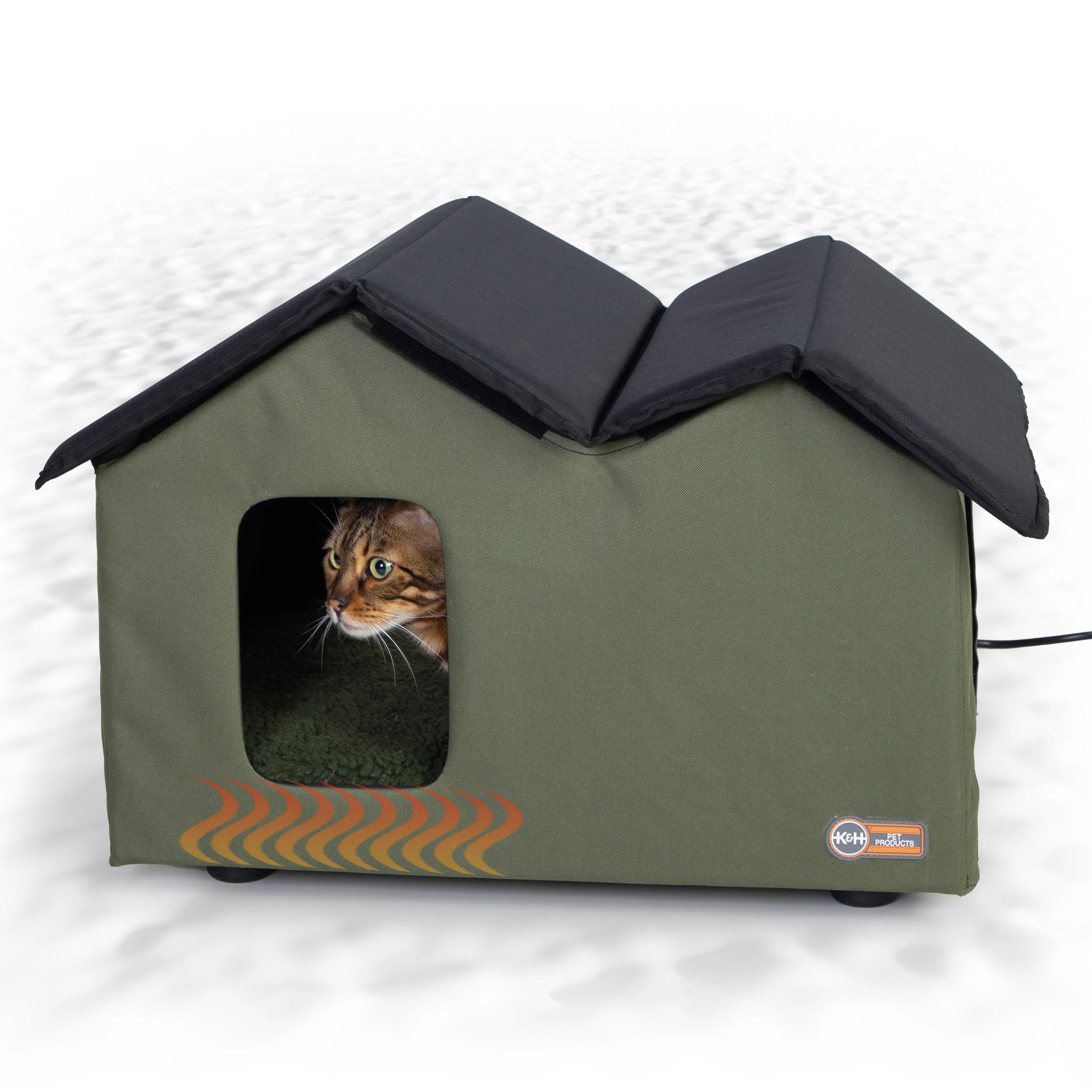 K&H Elevated Outdoor Kitty House Extra-Wide (Heated or Unheated)