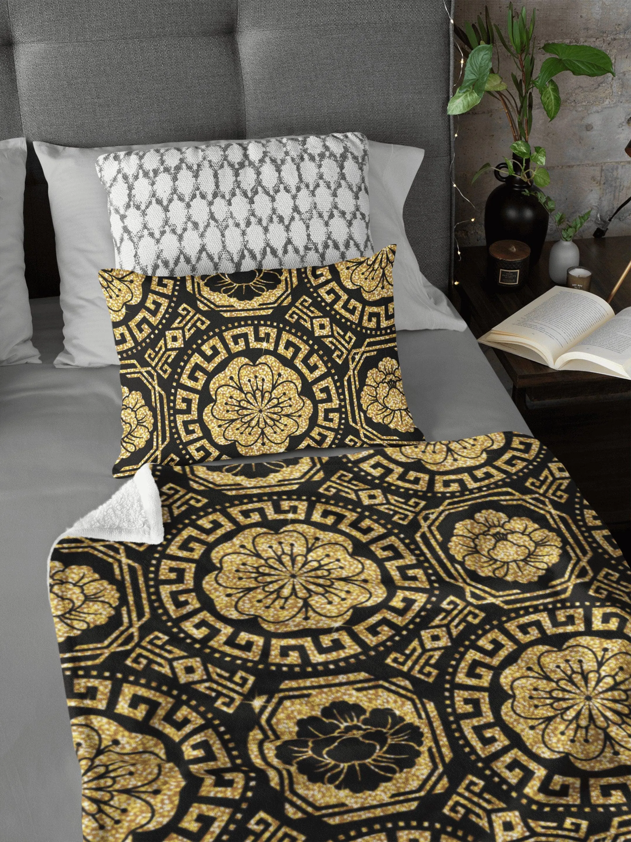 Modern Victorian Golden Flowers Baroque Soft Fluffy Velvet Flannel Fleece Throw Blanket